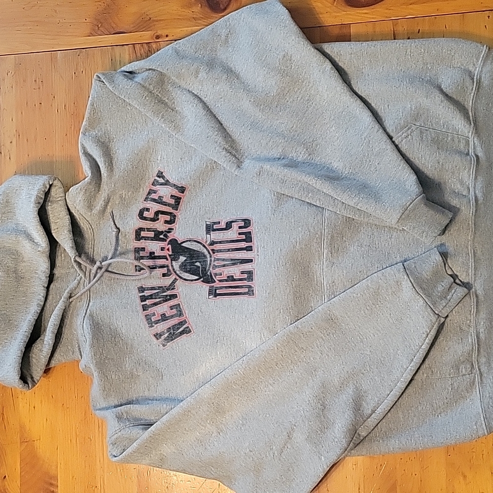 New Jersy Devils Hooded Sweatshirt size XL